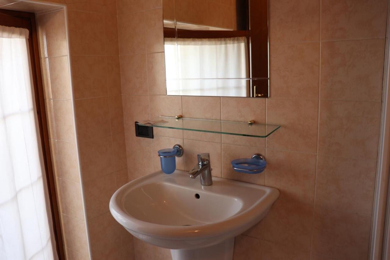 Le Camere Dell'Ancora Monzambano Extérieur photo